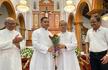 Valencia parishioners bid goodbye to Fr Vijay Monterio